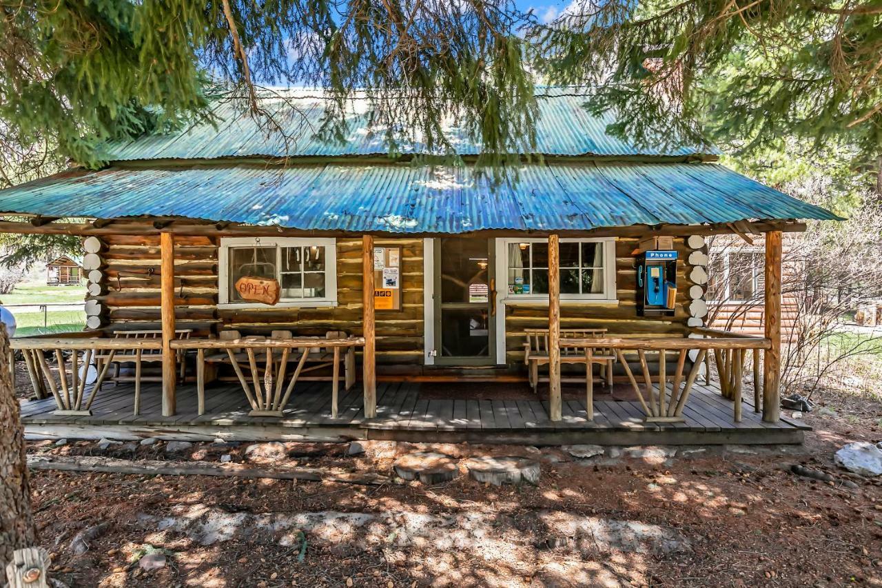 Sawtooth Lodge Stanley Bagian luar foto