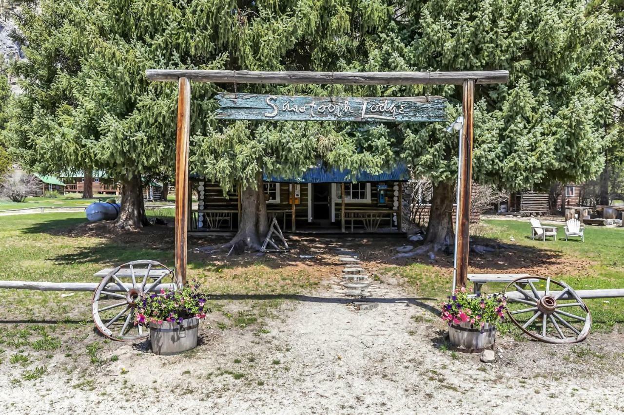 Sawtooth Lodge Stanley Bagian luar foto