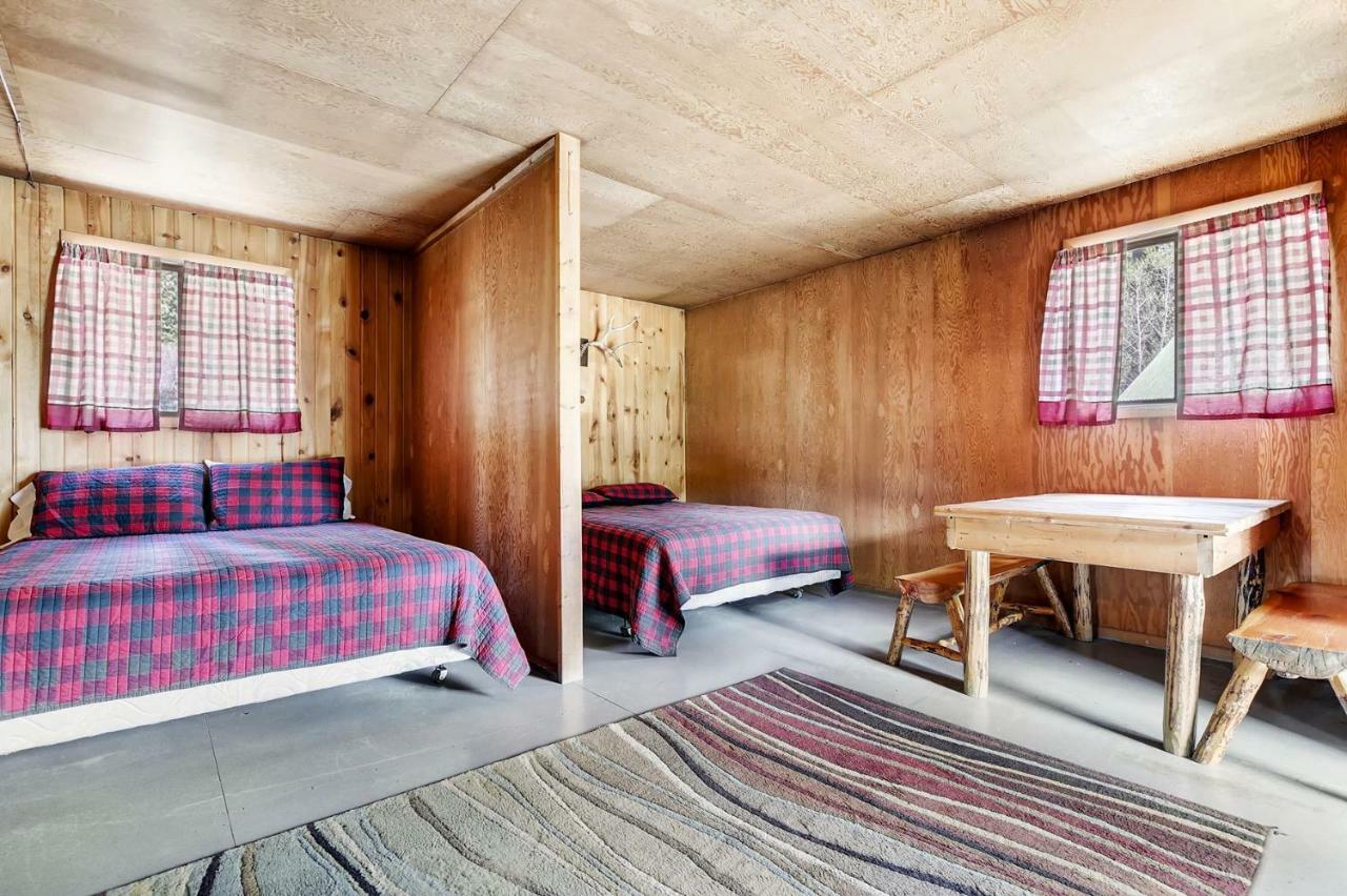 Sawtooth Lodge Stanley Bagian luar foto