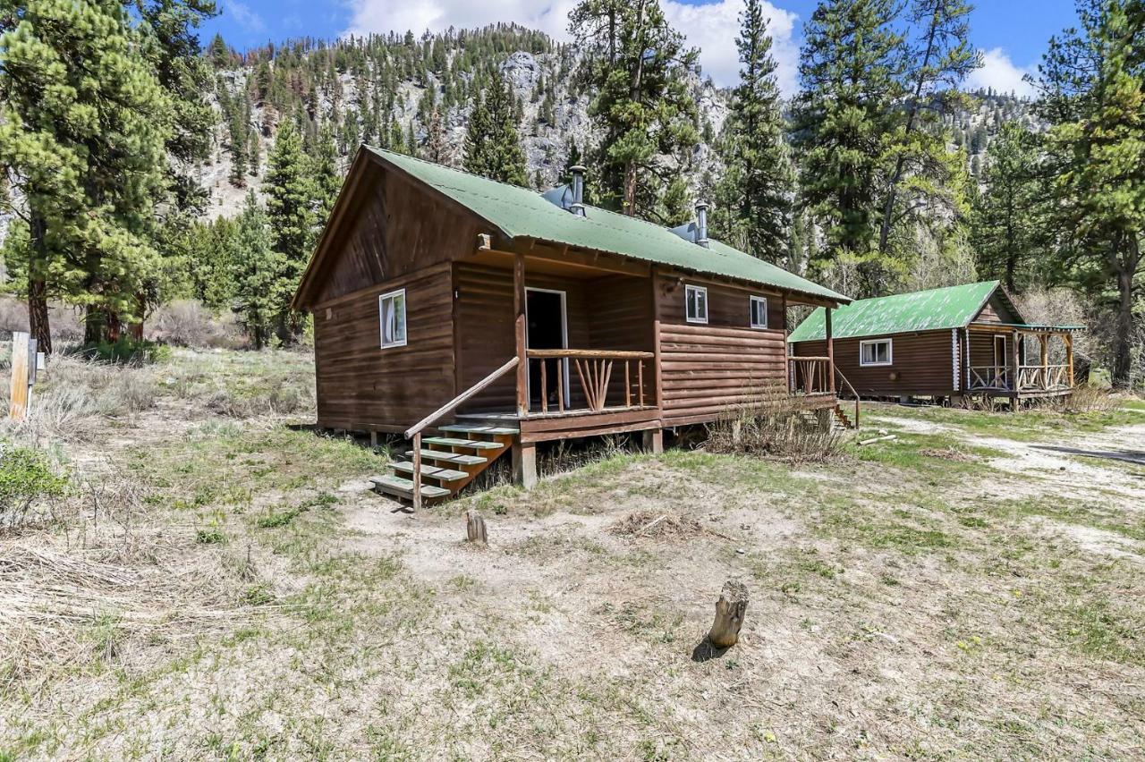 Sawtooth Lodge Stanley Bagian luar foto